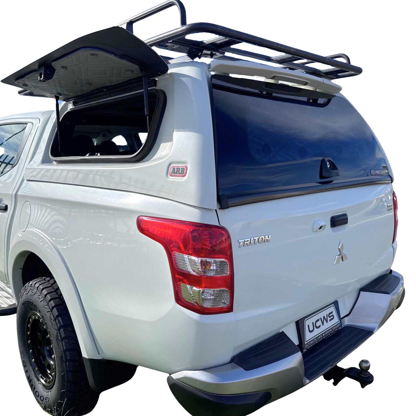 Dual Cab ARB Ascent Canopy Sunshade Kit